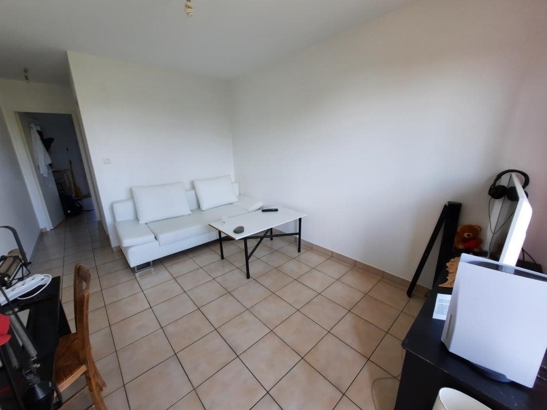 Appartement à louer, 26m², Guignen