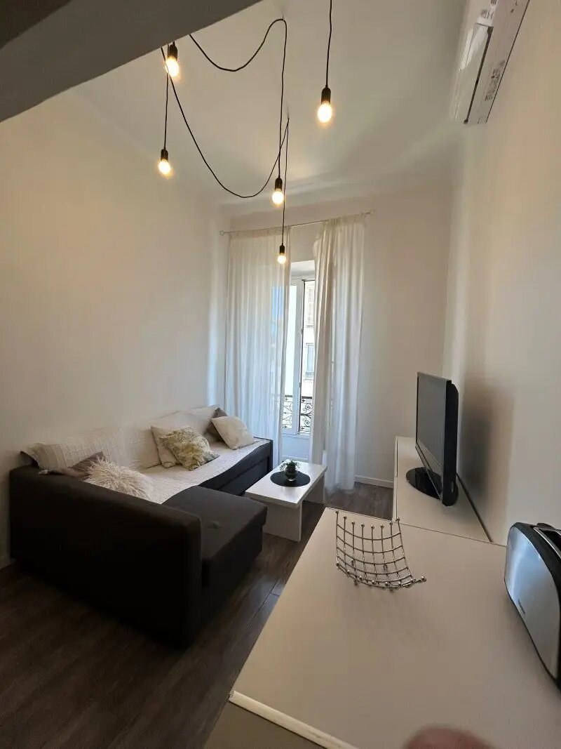 Appartement à louer, 22m², Nice