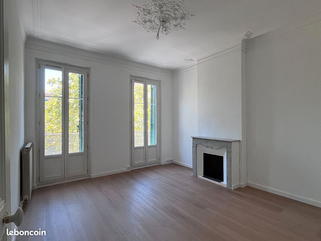 Appartement à louer, 76m², Toulon