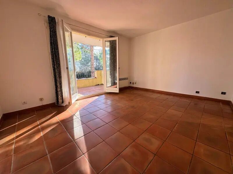 Appartement à louer, 25m², Mougins