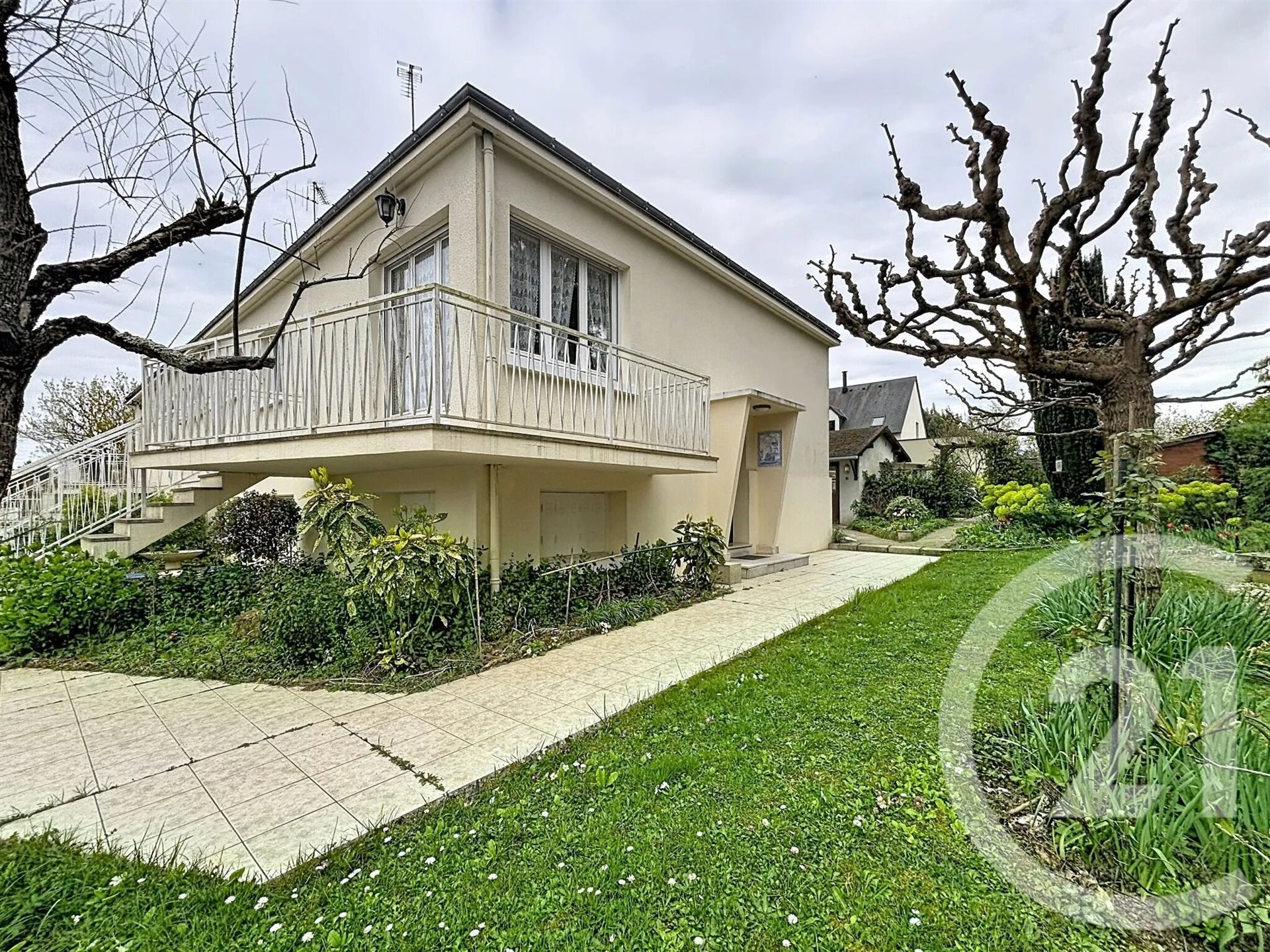 Maison à vendre, 102m², Saint-Cyr-sur-Loire