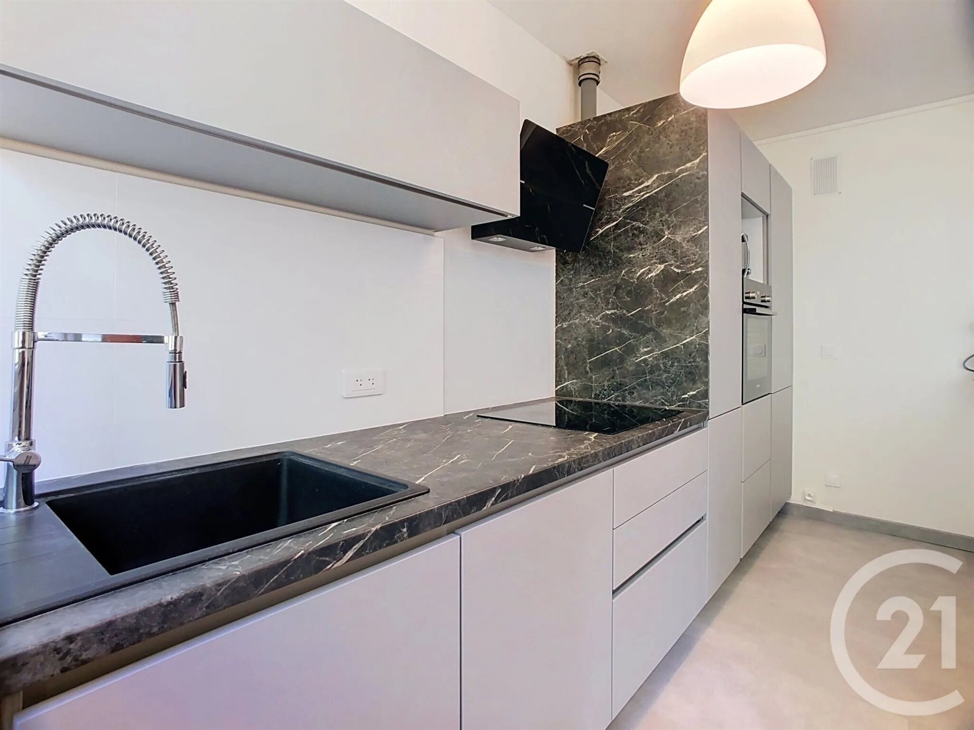 Appartement à louer, 69m², Tours