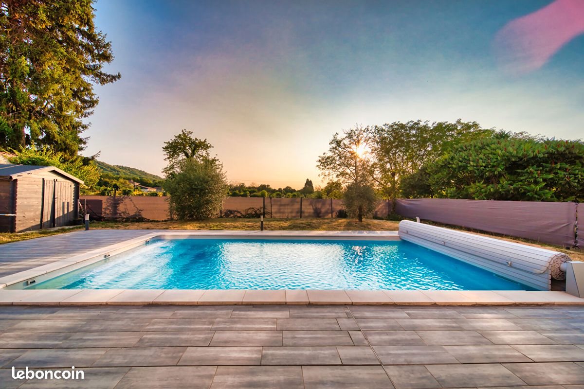 Maison à vendre, 152m², Saint-Étienne-de-Saint-Geoirs
