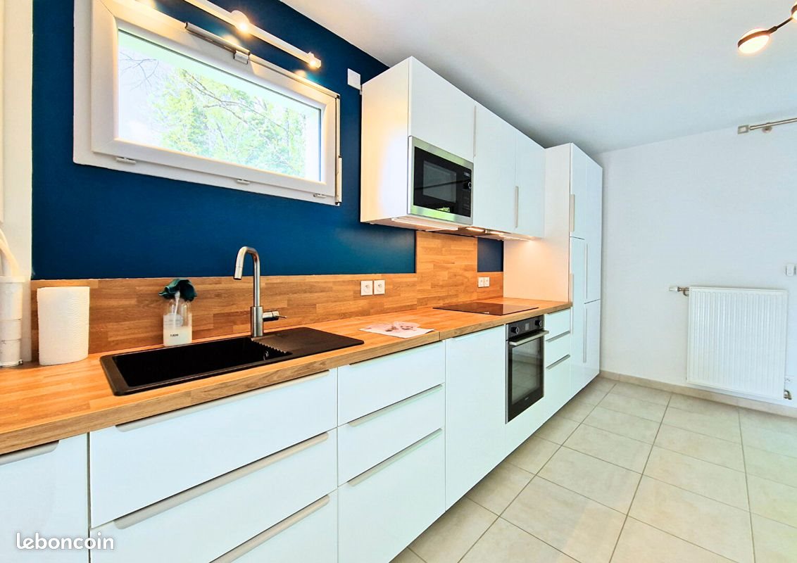 Appartement à louer, 72m², Rives