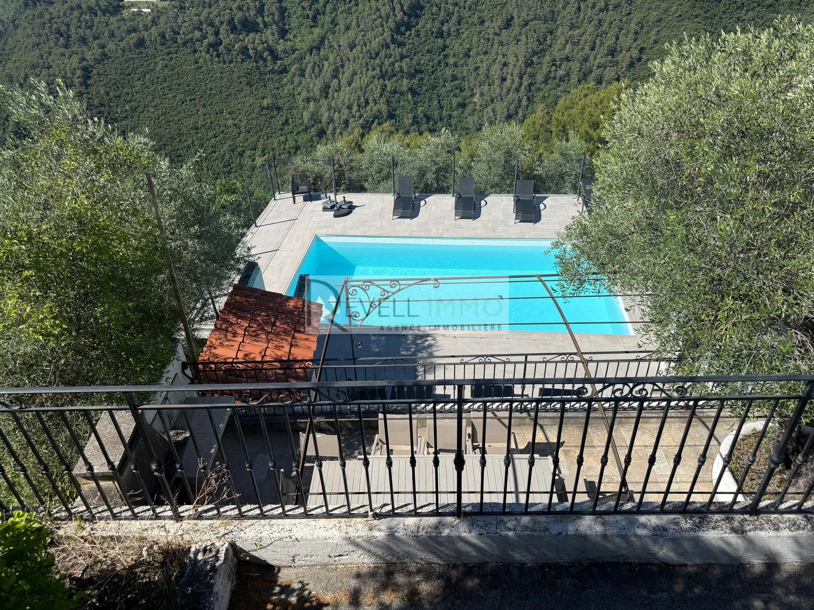Maison à vendre, 200m², Gilette