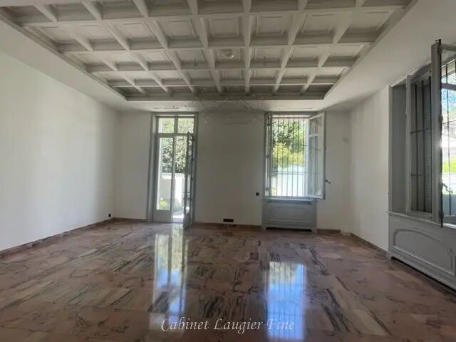 Appartement à louer, 154m², Marseille 8ème