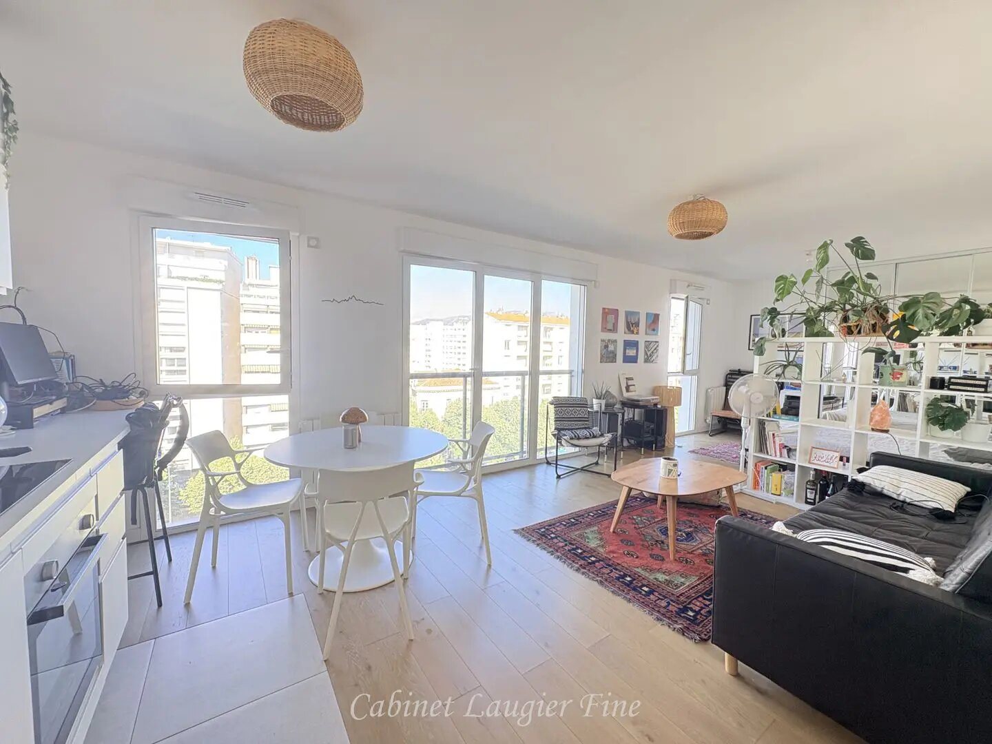 Appartement à louer, 40m², Marseille 8ème