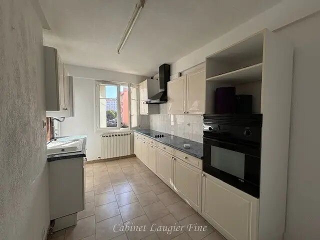 Appartement à louer, 54m², Marseille 4ème