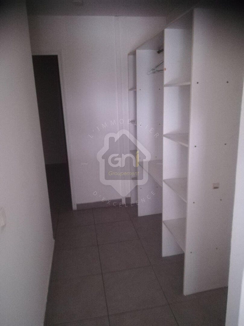 Appartement à louer, 26m², Marseille 11ème