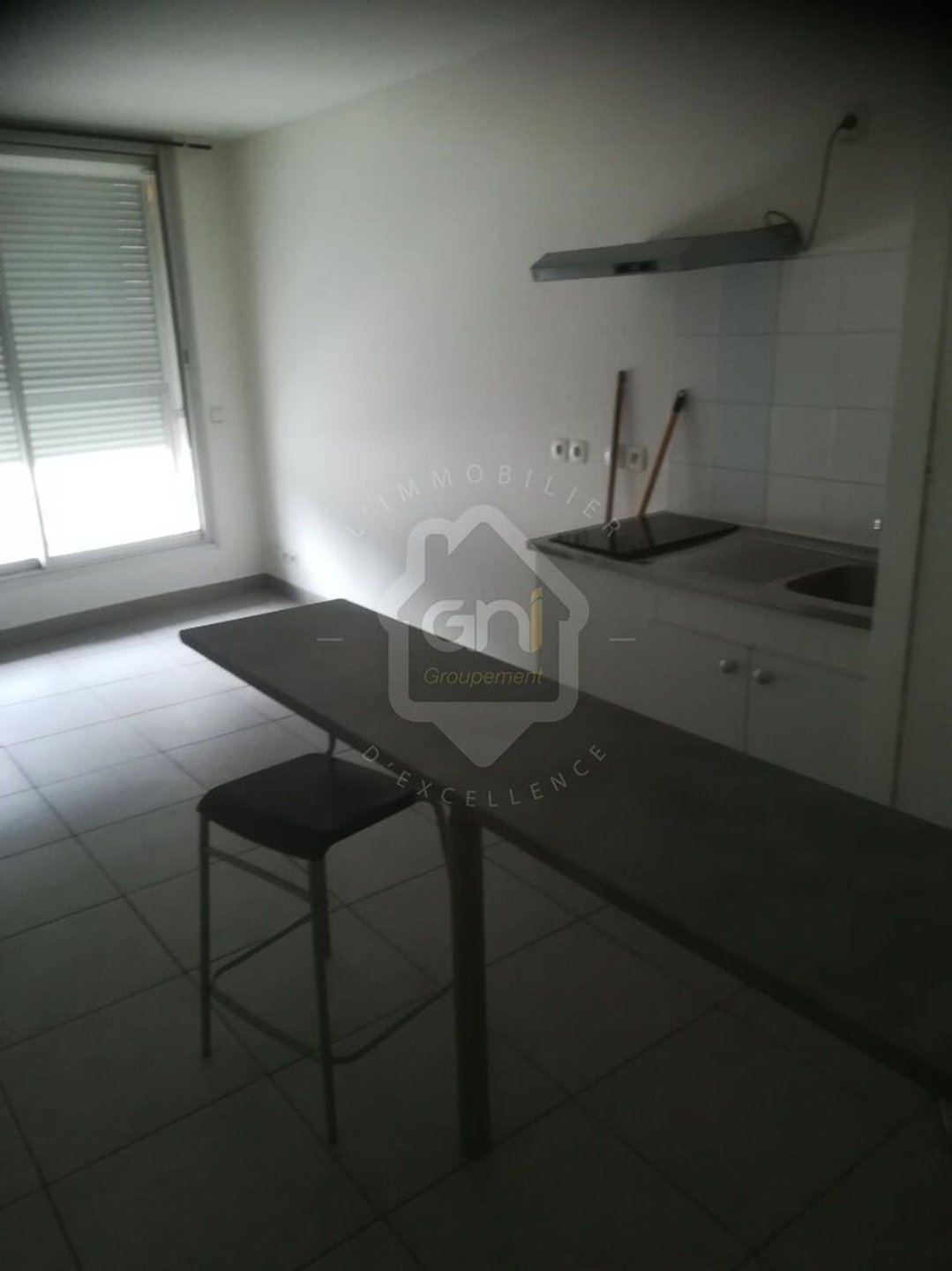Appartement à louer, 26m², Marseille 11ème