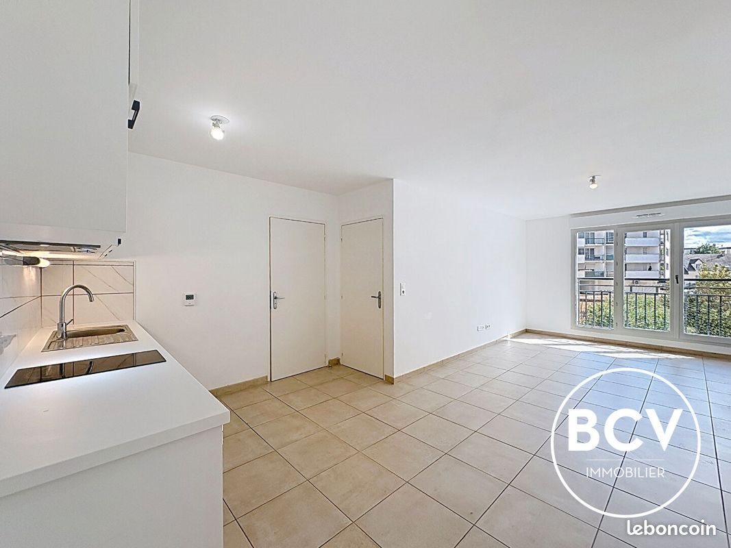 Appartement à louer, 47m², Lucé