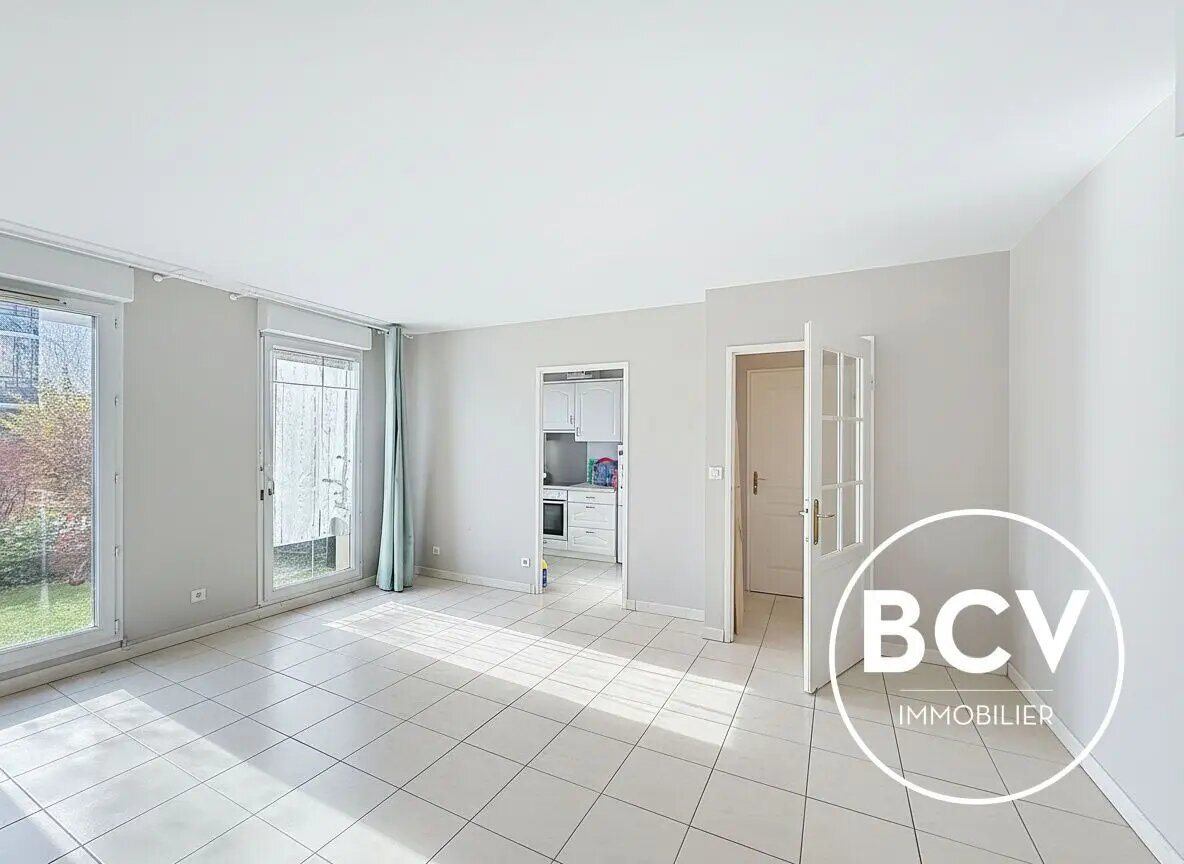 Appartement à louer, 42m², Lèves
