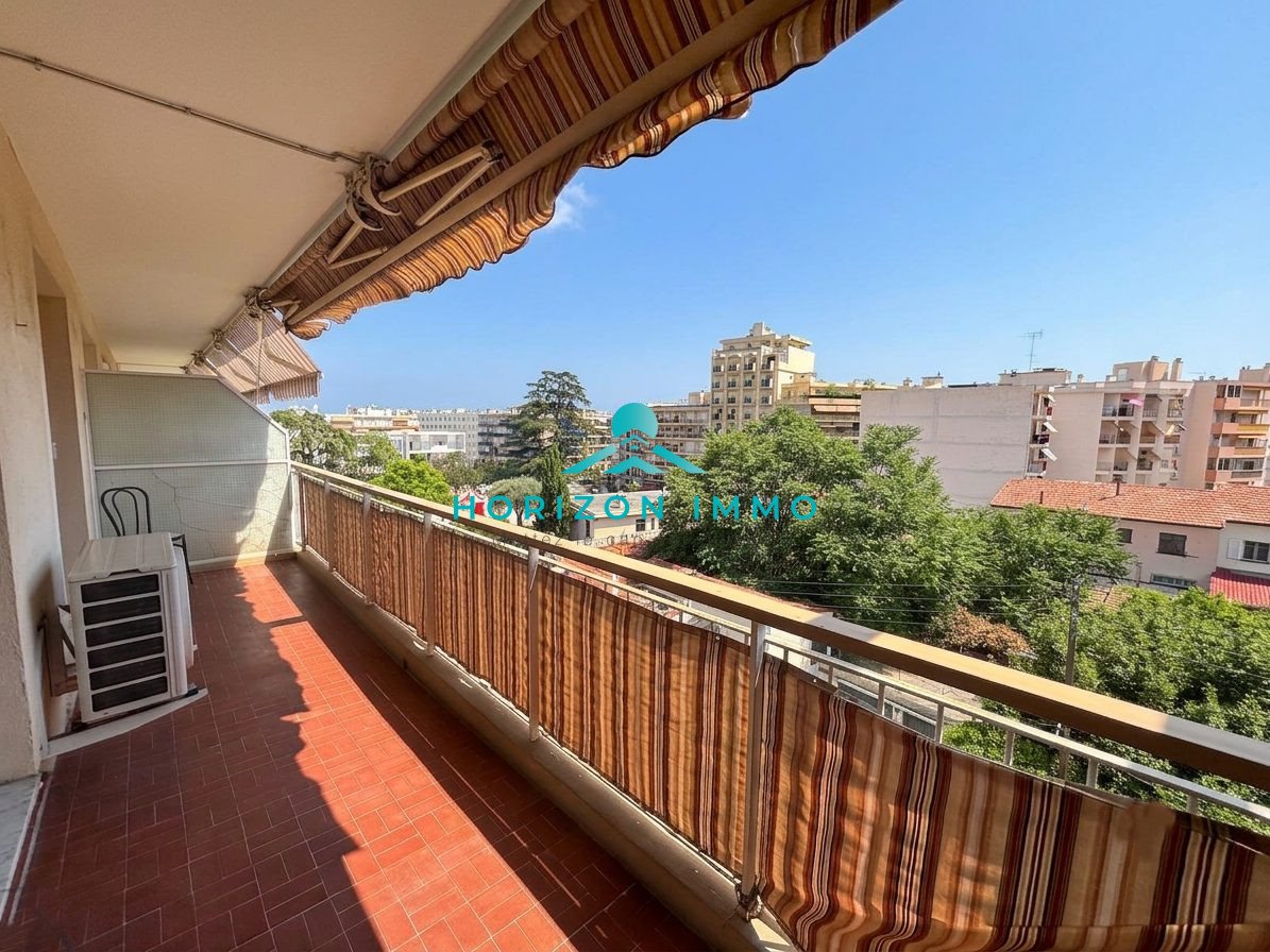Appartement à louer, 66m², Saint-Laurent-du-Var