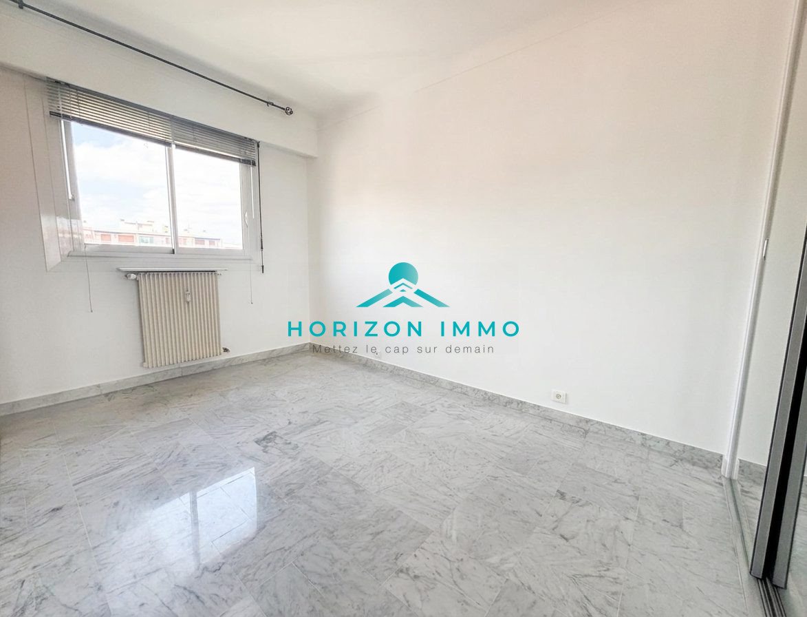 Appartement à louer, 66m², Saint-Laurent-du-Var