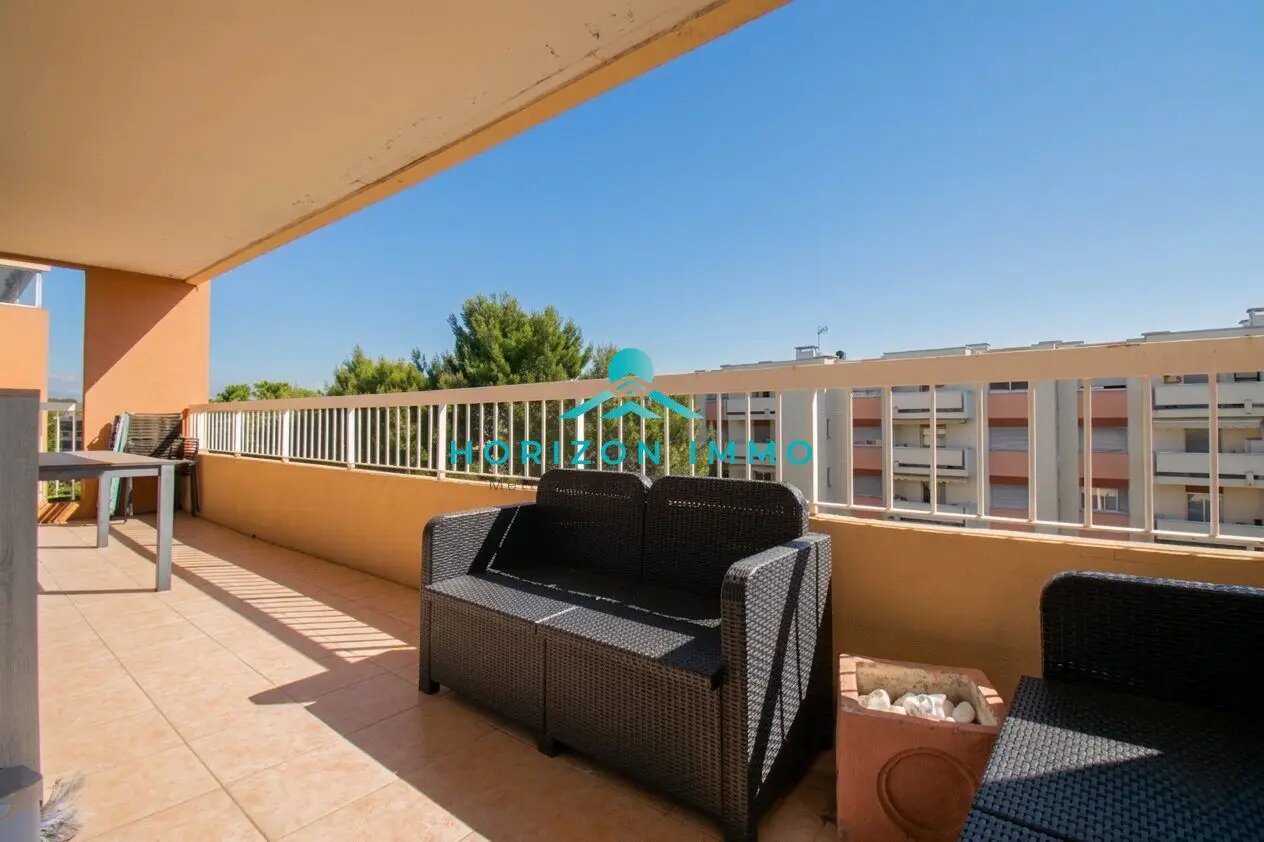 Appartement à louer, 39m², Antibes