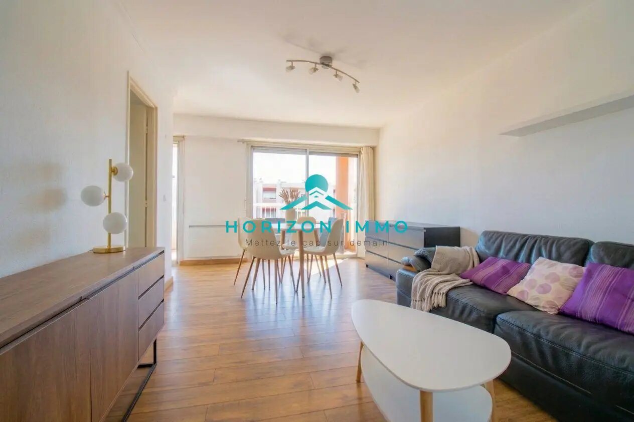 Appartement à louer, 39m², Antibes