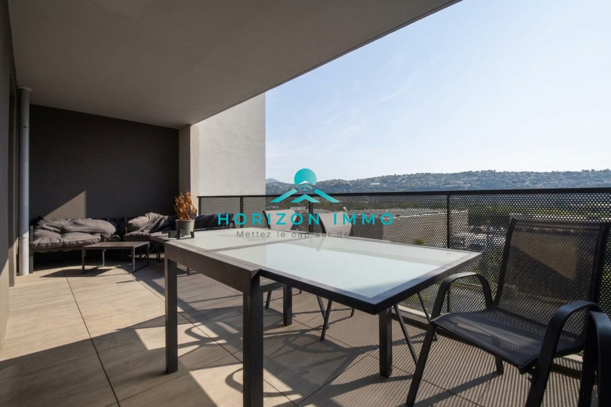 Appartement à louer, 46m², Saint-Laurent-du-Var