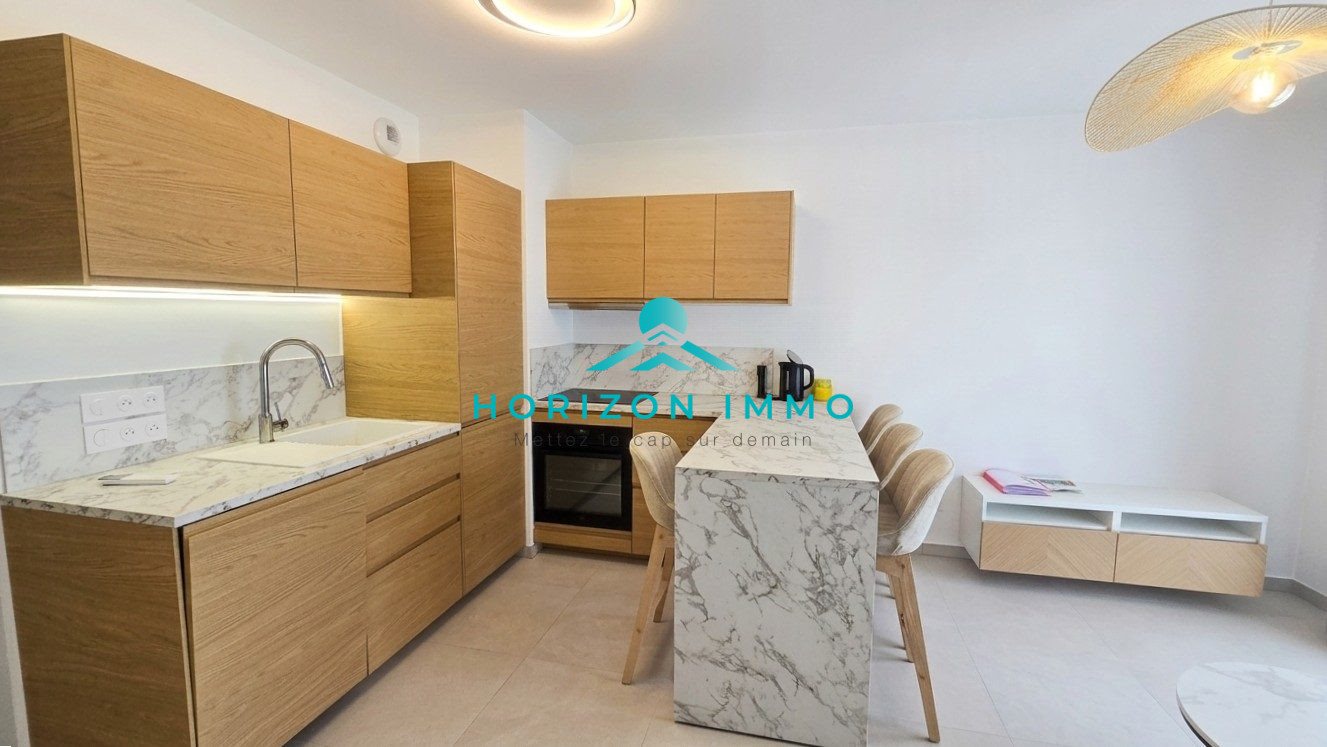 Appartement à louer, 34m², Saint-Laurent-du-Var