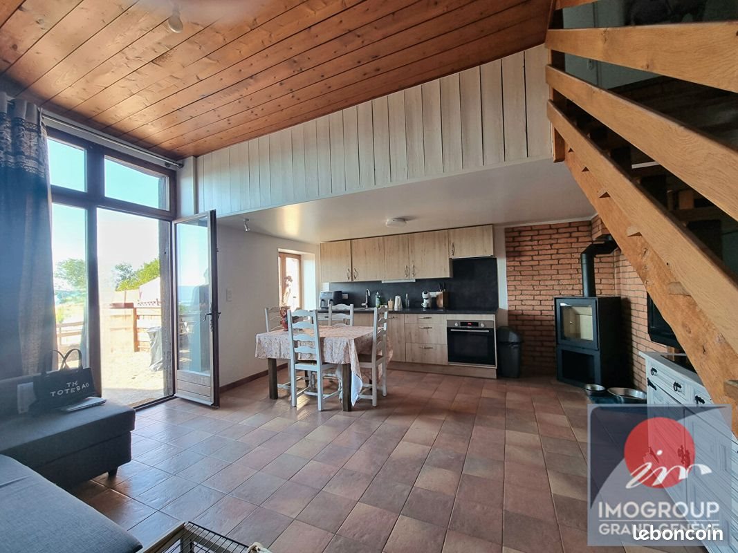Appartement à louer, 74m², Cervens