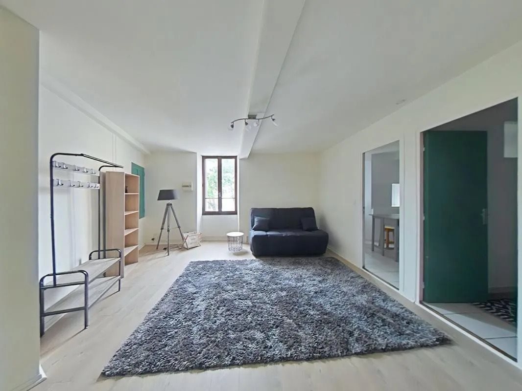 Appartement à louer, 33m², Romans-sur-Isère