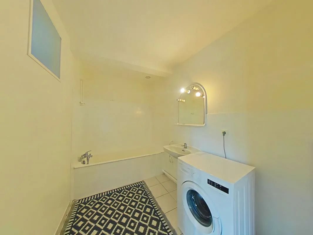 Appartement à louer, 33m², Romans-sur-Isère