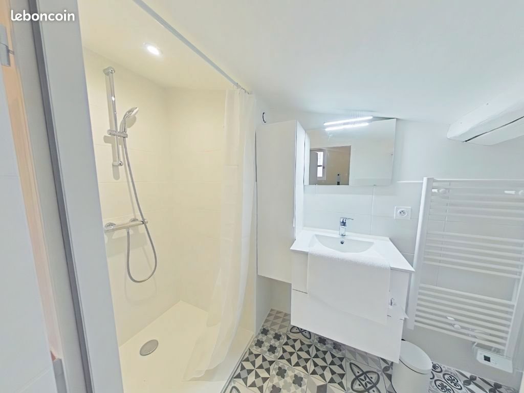 Appartement à louer, 19m², Romans-sur-Isère