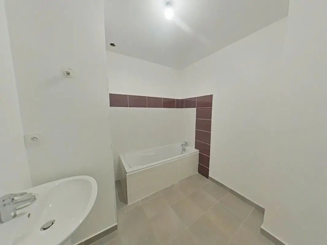 Appartement à louer, 47m², Romans-sur-Isère