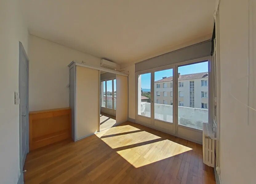 Appartement à louer, 81m², Romans-sur-Isère