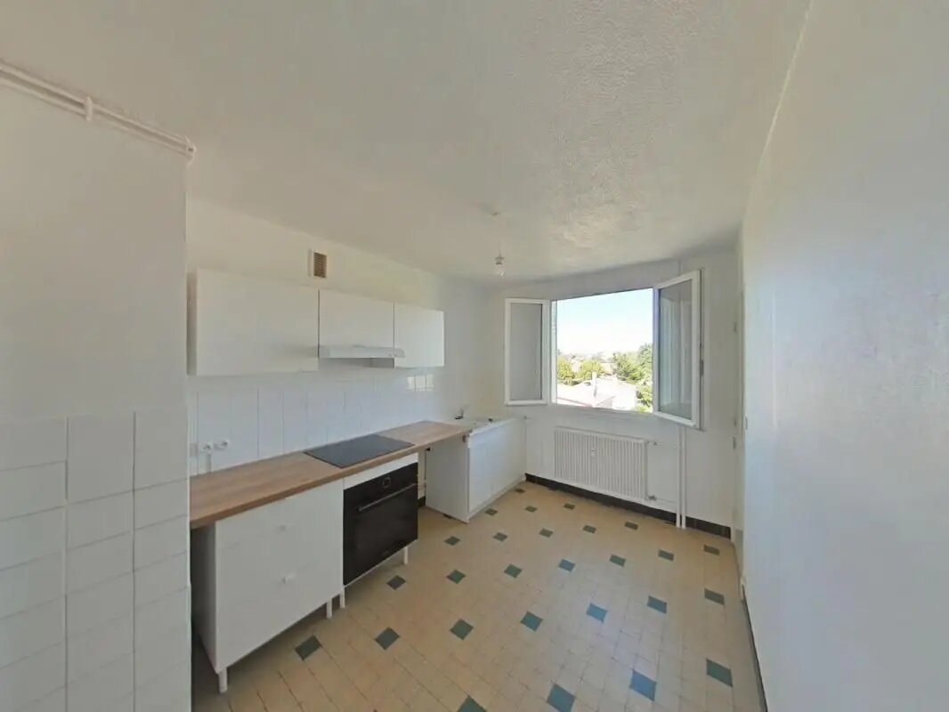 Appartement à louer, 61m², Romans-sur-Isère