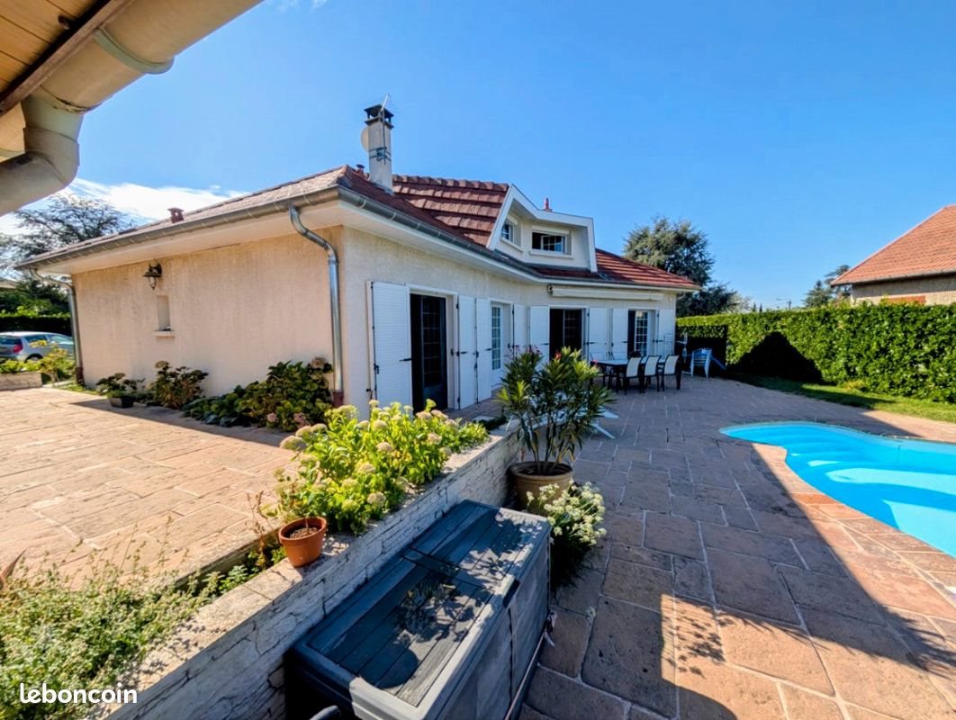 Maison à vendre, 146m², Ternay