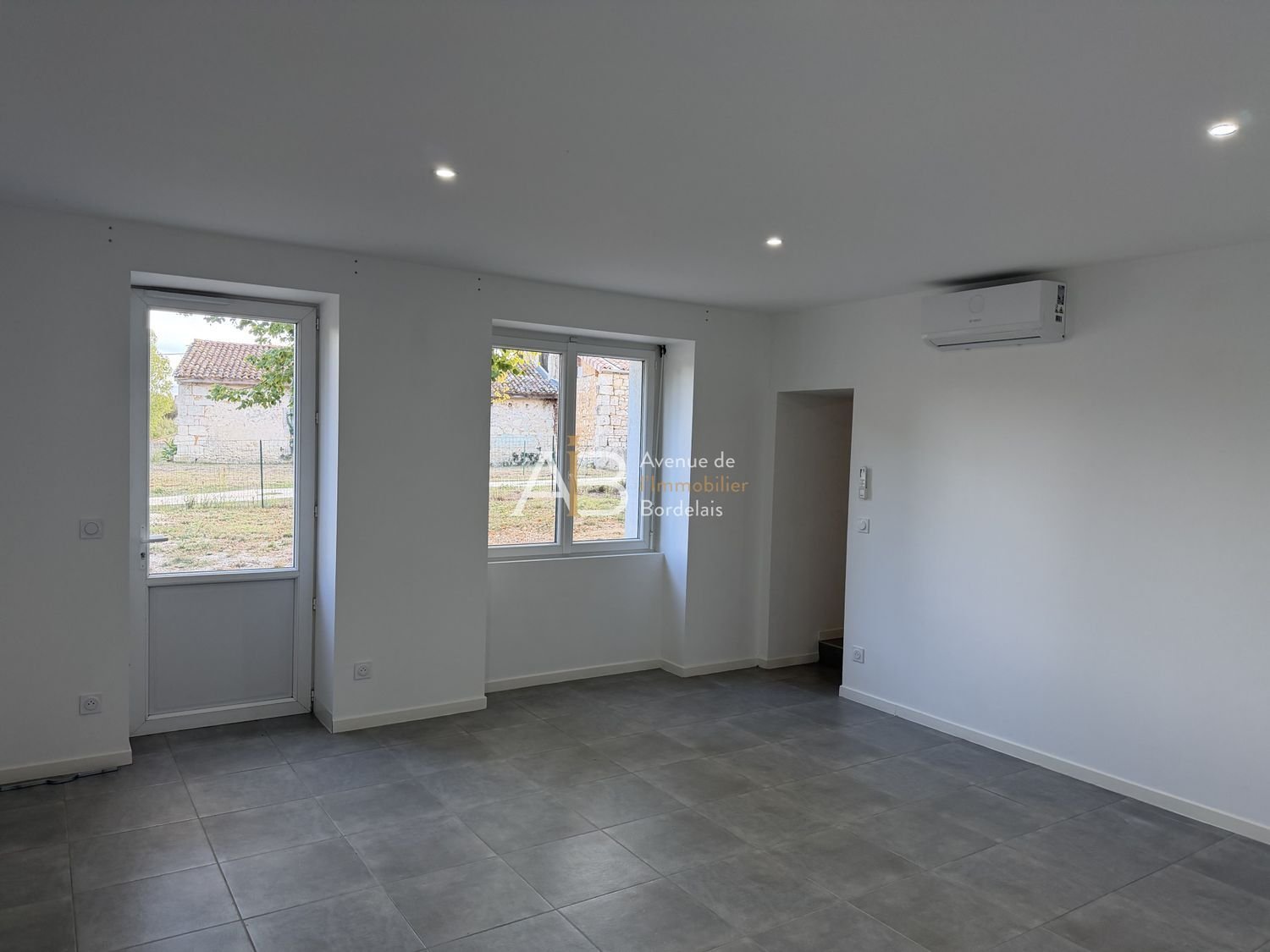 Maison à louer, 95m², Prignac-et-Marcamps