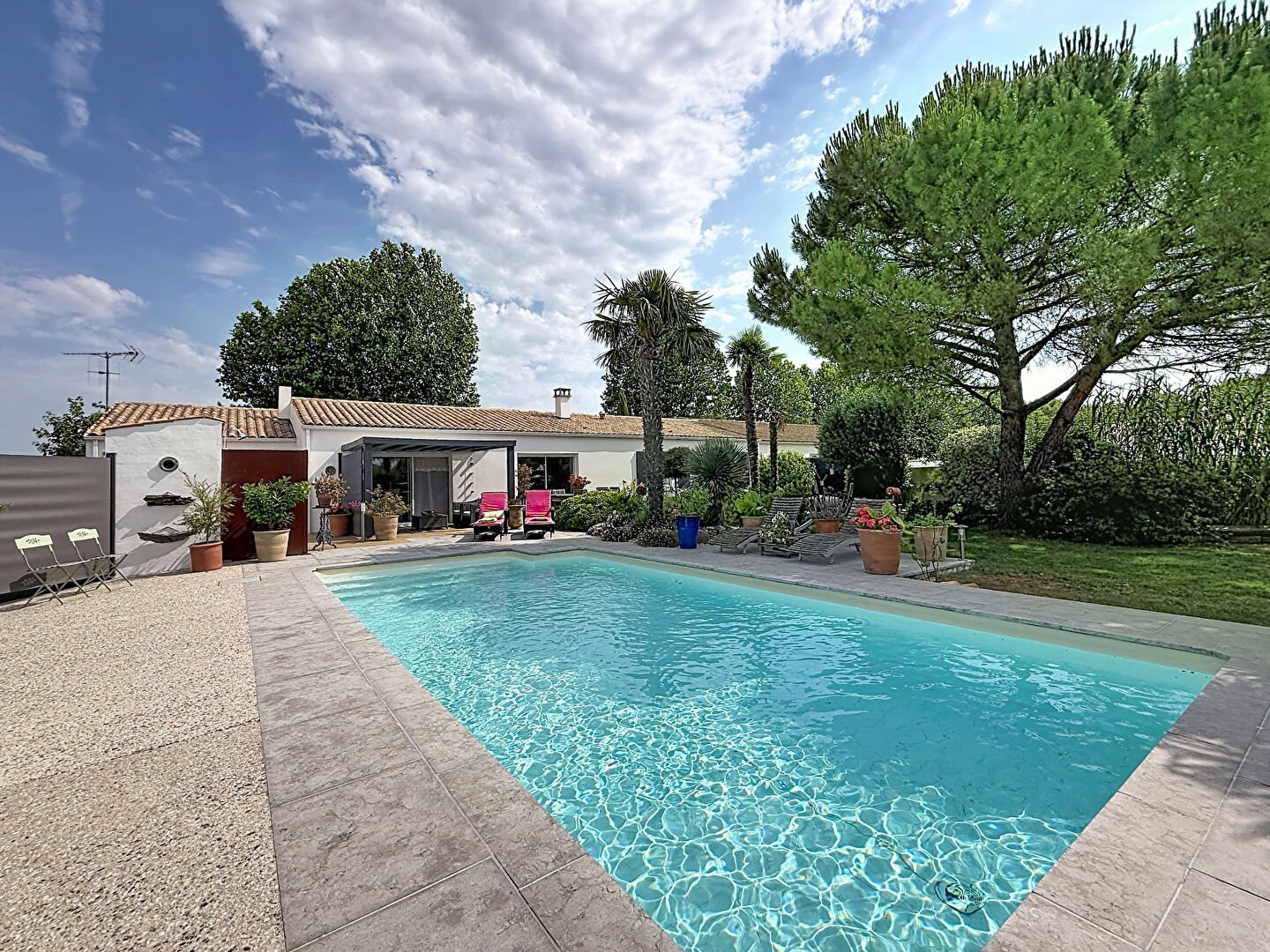 Maison à vendre, 136m², Thairé