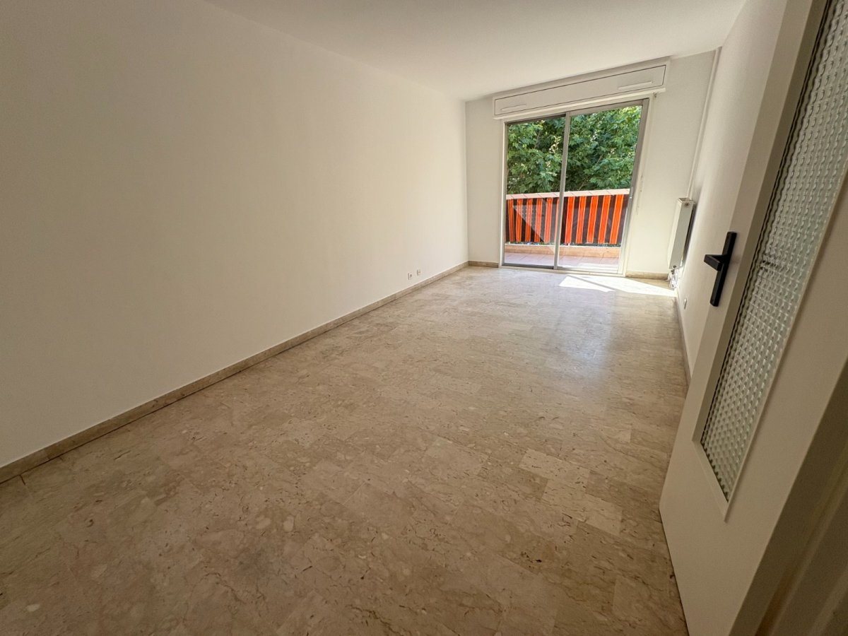 Appartement à louer, 84m², Nice