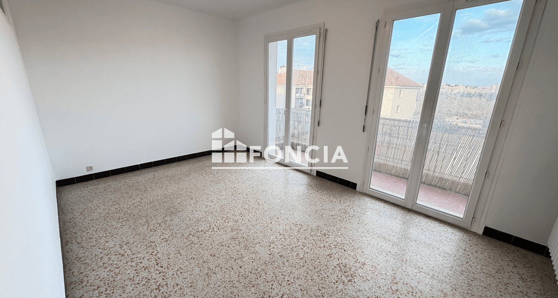 Appartement à louer, 69m², Saint-Laurent-du-Var
