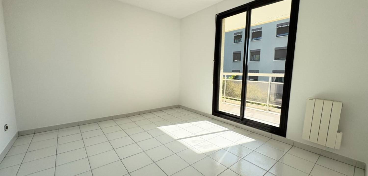 Appartement à louer, 53m², Saint-Laurent-du-Var