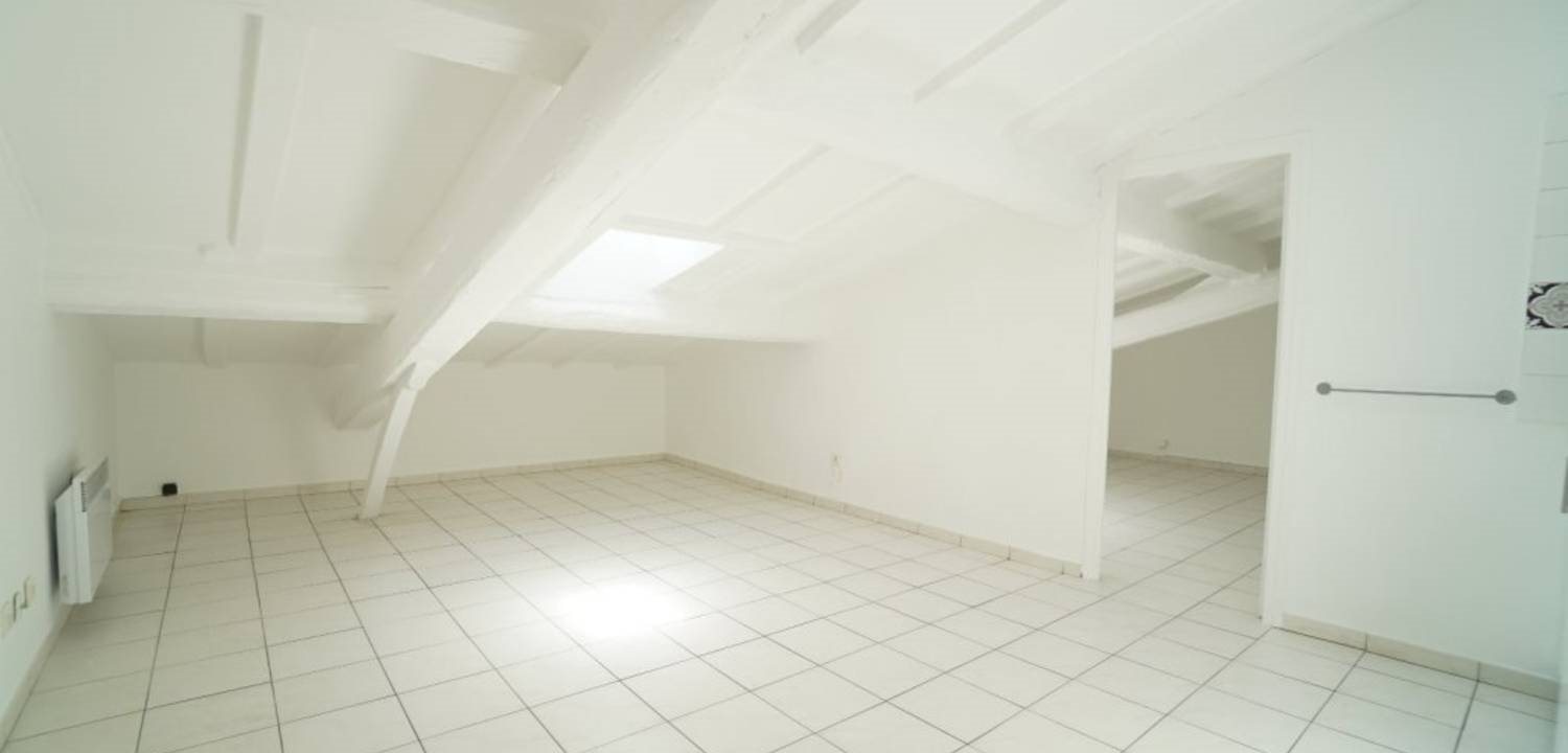 Appartement à louer, 19m², Nice