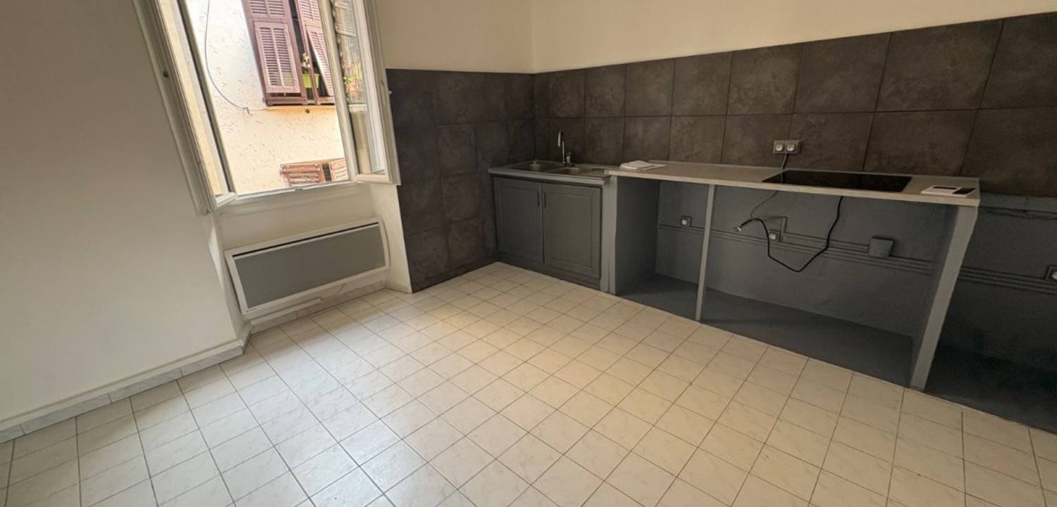 Appartement à louer, 64m², Saint-Laurent-du-Var