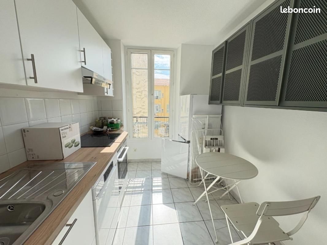 Appartement à louer, 69m², Nice