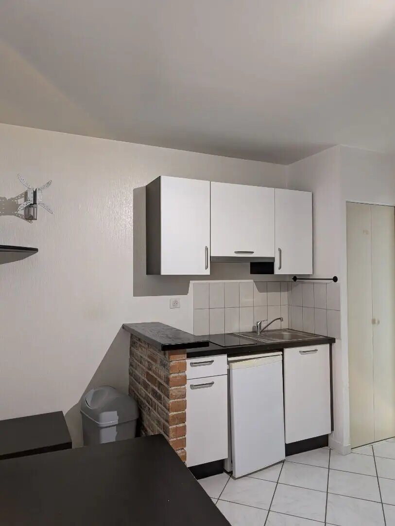 Appartement à louer, 18m², Dijon
