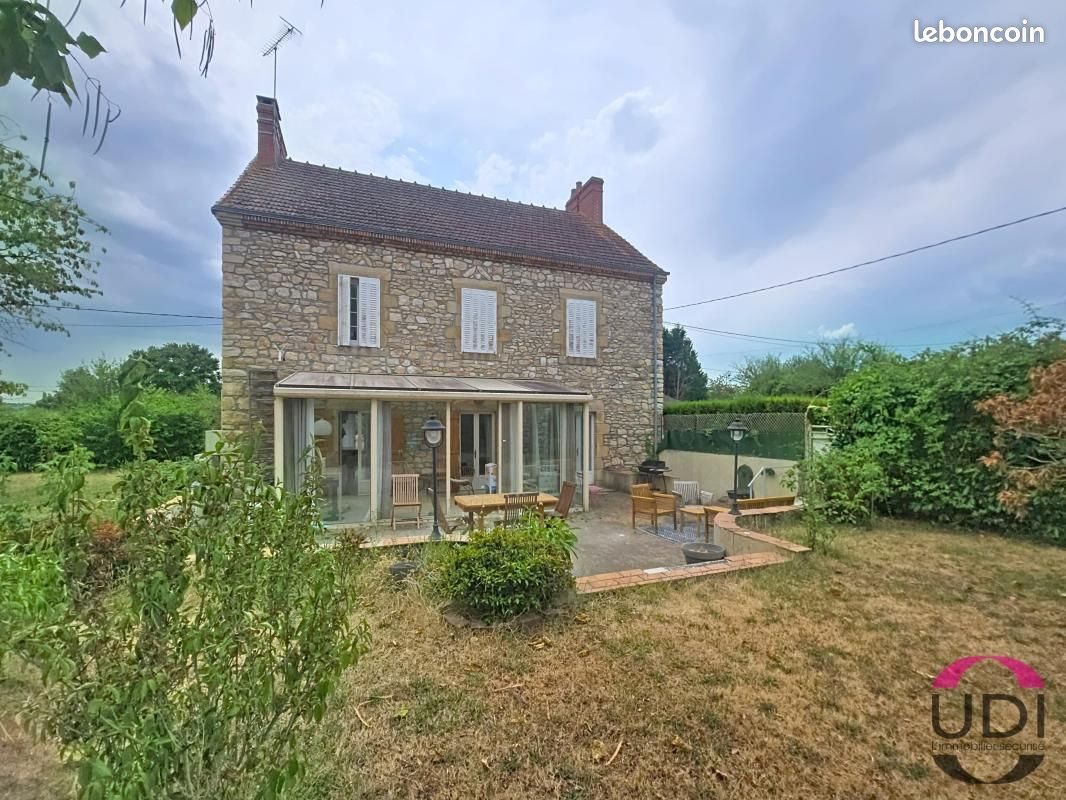 Maison à vendre, 167m², Bézenet