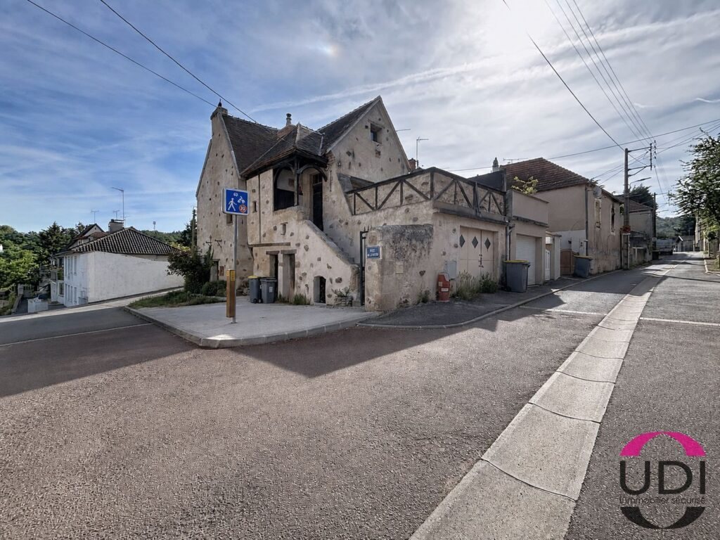 Maison à vendre, 97m², Désertines