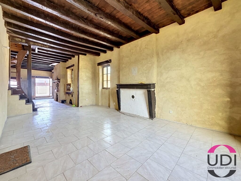 Maison à vendre, 97m², Désertines