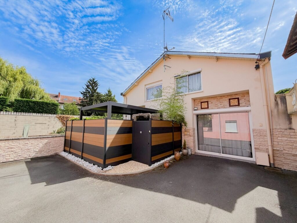 Maison à vendre, 205m², Montluçon