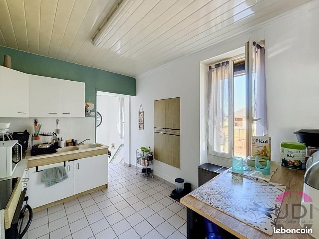 Maison à vendre, 70m², Saint-Victor