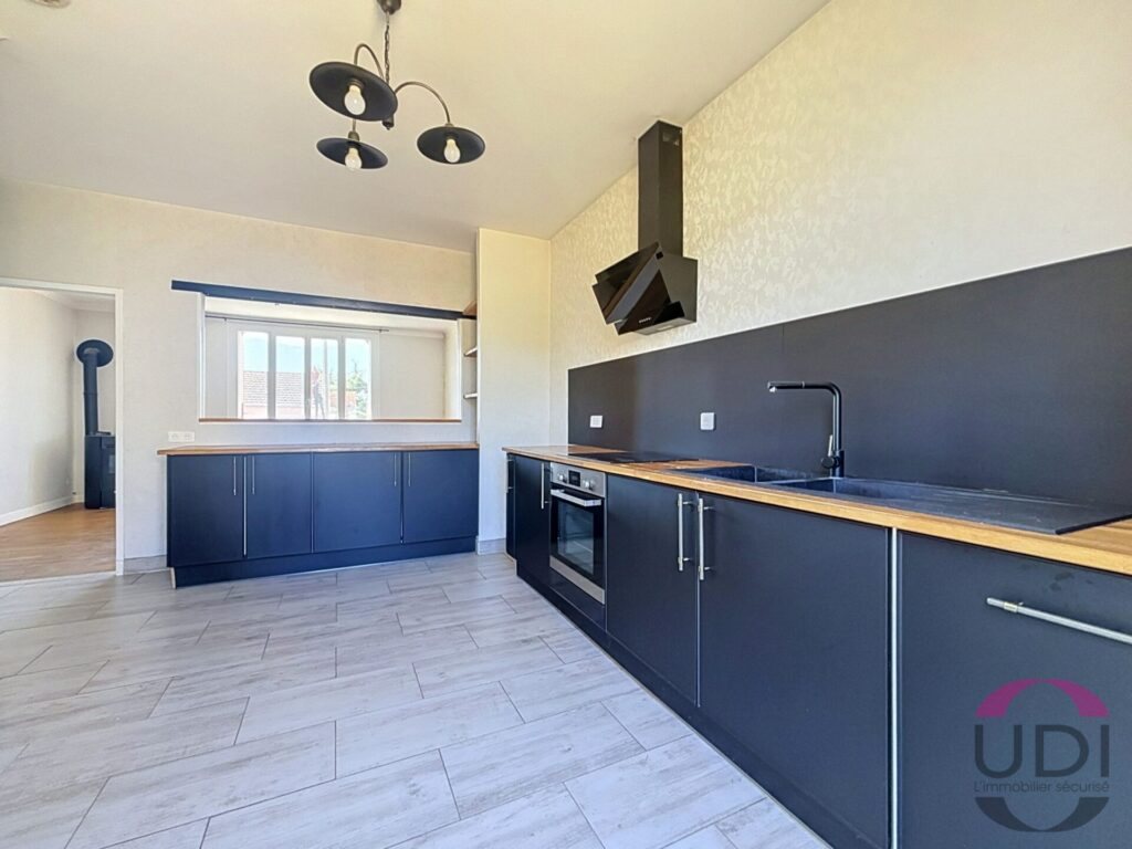 Maison à vendre, 78m², Montluçon