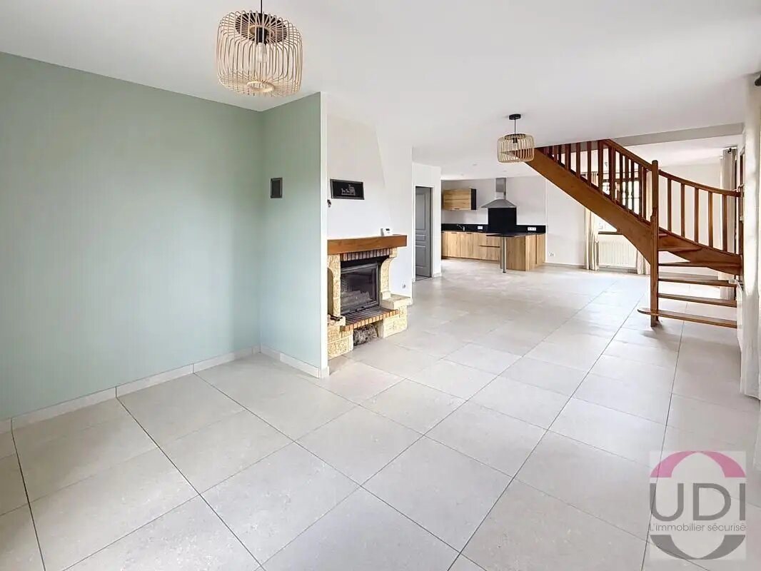 Maison à vendre, 155m², Saint-Fiel