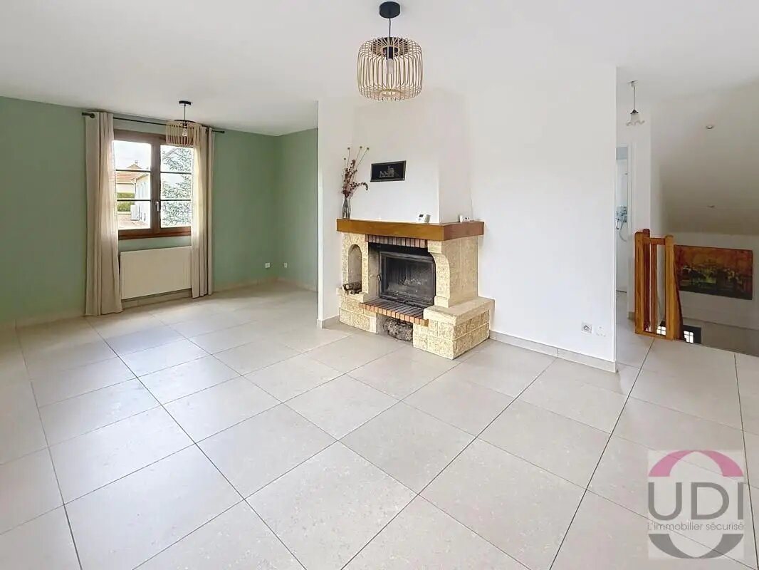 Maison à vendre, 155m², Saint-Fiel