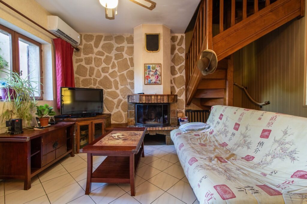Maison à vendre, 83m², Désertines