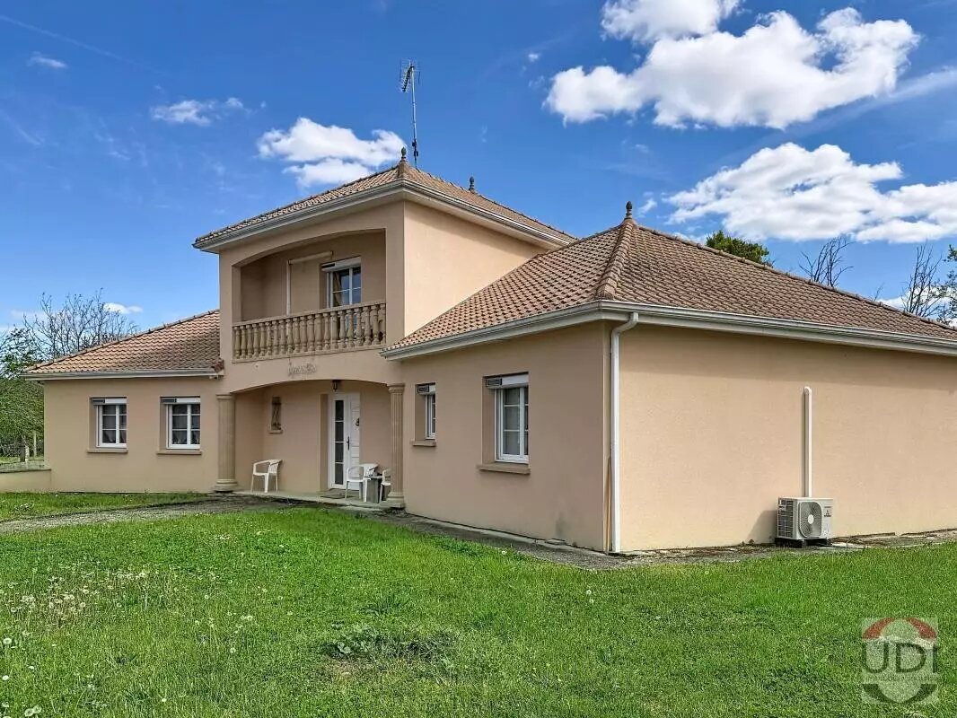 Maison à vendre, 153m², Domérat