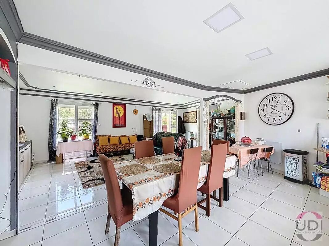 Maison à vendre, 153m², Domérat